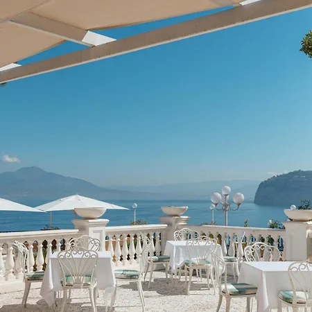 Grand Europa Palace Ξενοδοχείο 4*