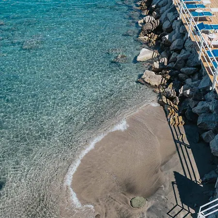 Grand Europa Palace 4*