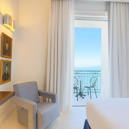 Grand Europa Palace Отель