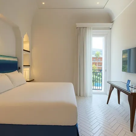 Grand Europa Palace Ξενοδοχείο 4*