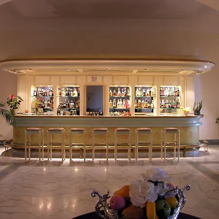 Grand Europa Palace Hotel